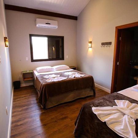 Suites Novas No Coracao De Bonito Бонито Екстериор снимка